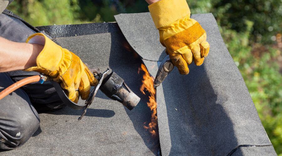 Expert Emergency Roof Repairs services in Galien, MI